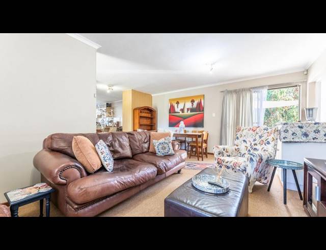 3 BEDROOM HOUSE FOR SALE IN BLOMMENDAL